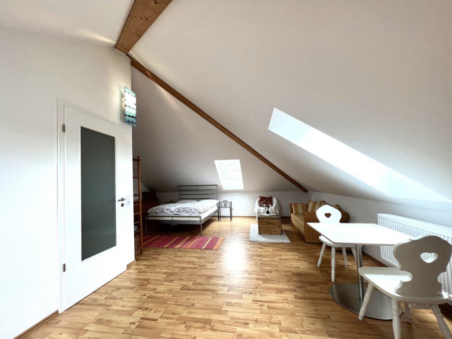 Dachstudio Doppelhaush�lfte Kaufbeuren