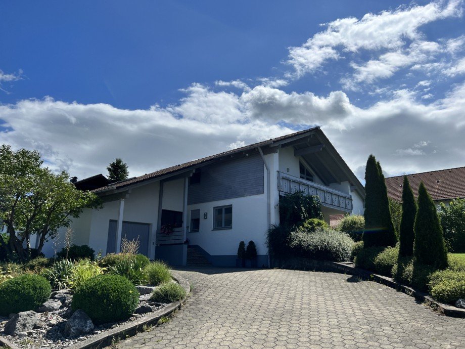 Eingangsseite Einfamilienhaus Mauerstetten