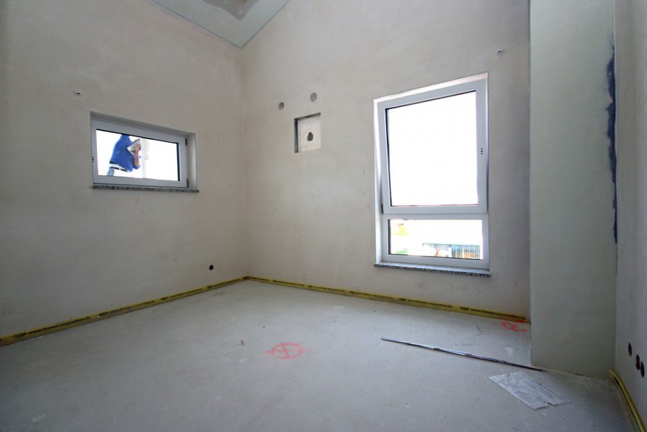 Zimmer 2 Etagenwohnung Mauerstetten