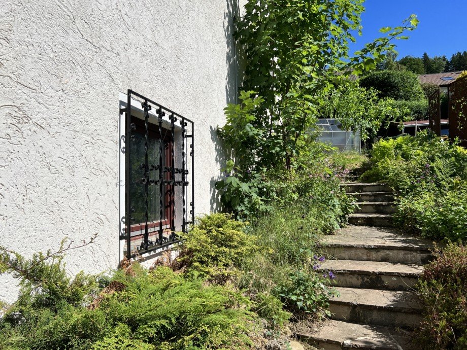 Treppe zum Eingang Einfamilienhaus Oberg�nzburg