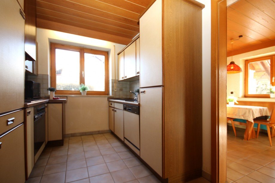 K�che Doppelhaush�lfte Kaltental