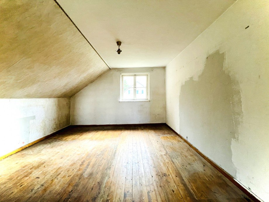 Zimmer 3 Obergeschosss Wohngrundst�ck Kaltental