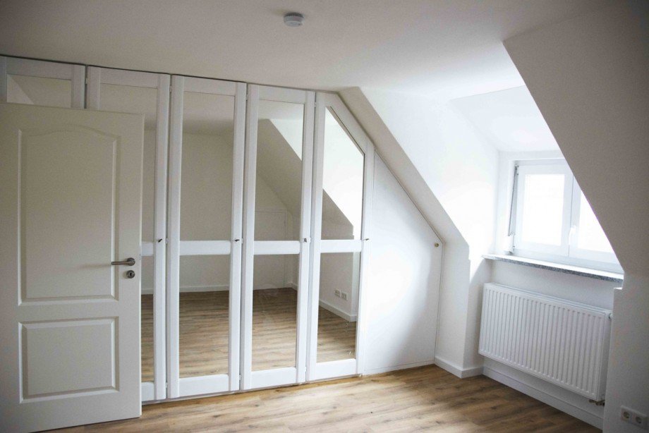 Schlafzimmer Dachgeschosswohnung Kaufbeuren