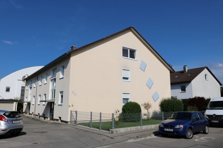 Wohnhaus Kaufbeuren - Kaufbeuren Etagenwohnung 1,5 Zimmer Appartement unterm Dach