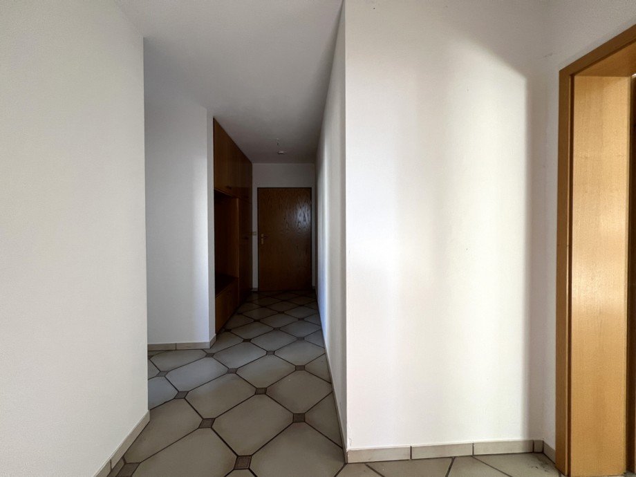 Flur Erdgeschosswohnung Germaringen