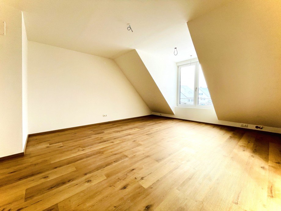 Zimmer 2 Doppelhaush�lfte Mauerstetten