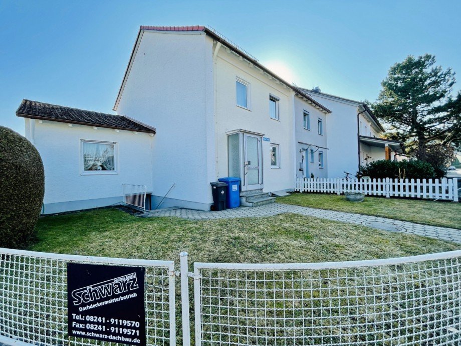 Vorgarten Reiheneckhaus Kaufbeuren