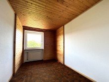 Kind 1. OG Reihenmittelhaus mit PKW-Stellplatz in Zentrumsn�he.