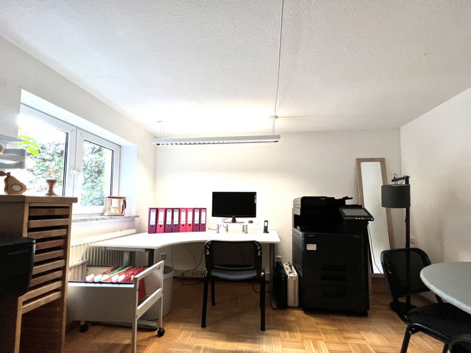G�stezimmer/B�ro Keller Doppelhaush�lfte Pforzen