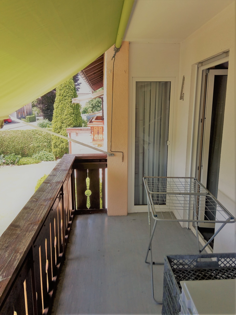 Balkon OG Doppelhaush�lfte Marktoberdorf