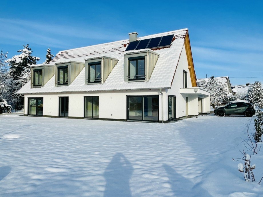 Wohnhaus komplett Doppelhaush�lfte Mauerstetten