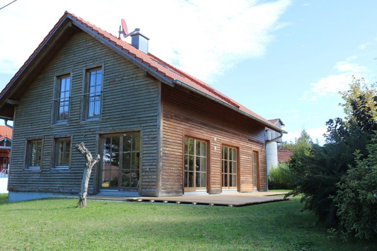 S�d-West Irsee - Irsee Dorf Einfamilienhaus Traumhaftes Einfamilienhaus mit gro�em Garten