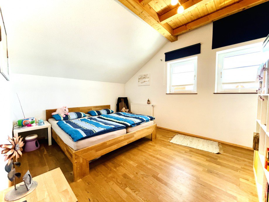 Schlafzimmer Einfamilienhaus Biessenhofen