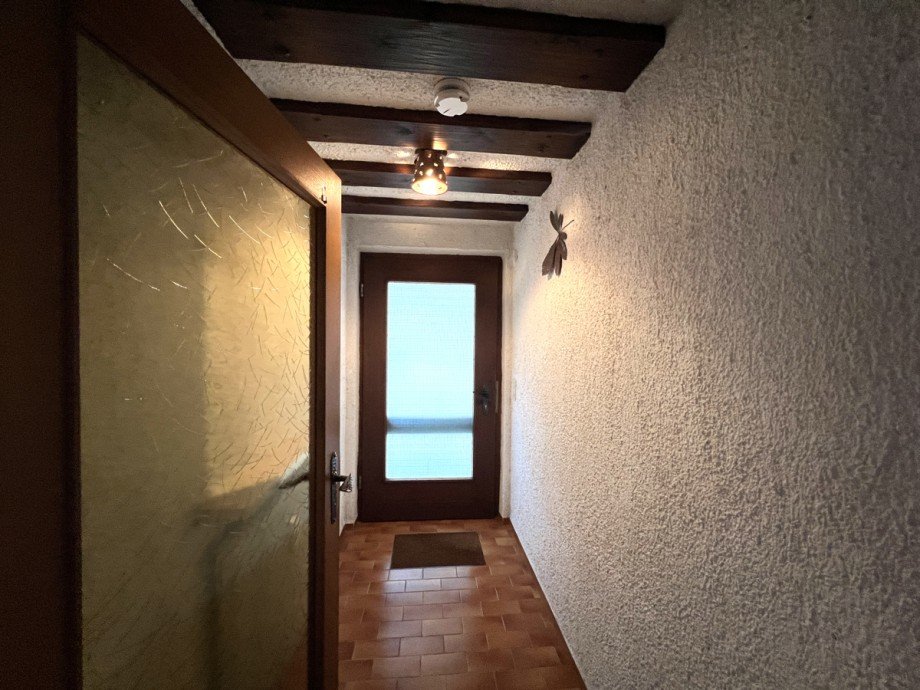 Flur EG Doppelhaush�lfte R�ckholz