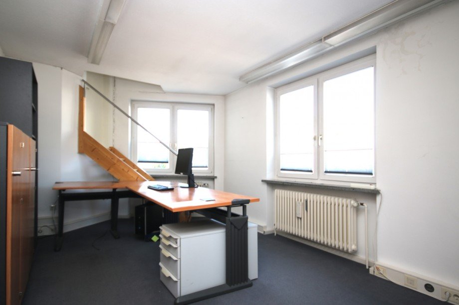 B�ro B�rofl�che Kaufbeuren