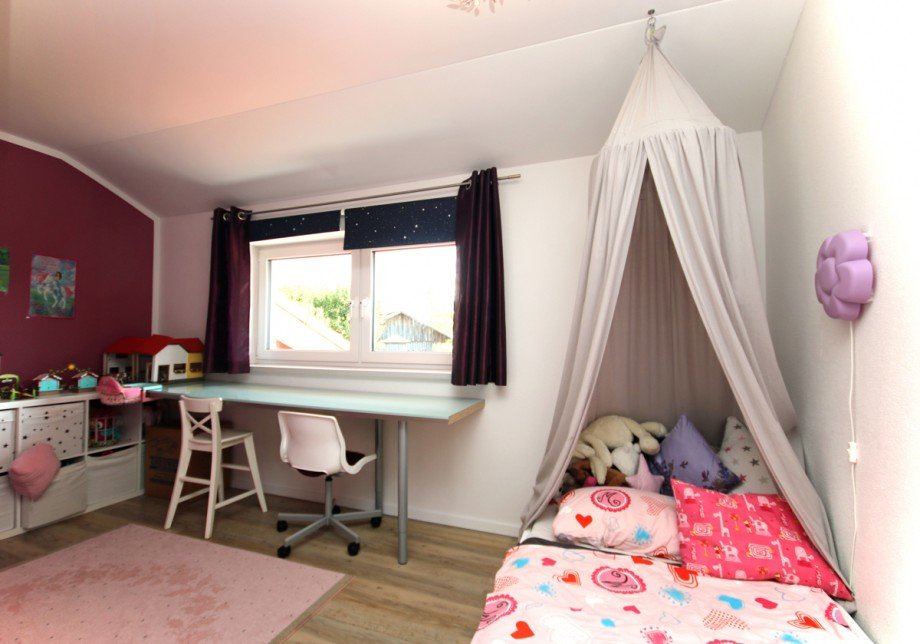 hier wohnt bisher eine Prinzessin Zweifamilienhaus St�tten am Auerberg