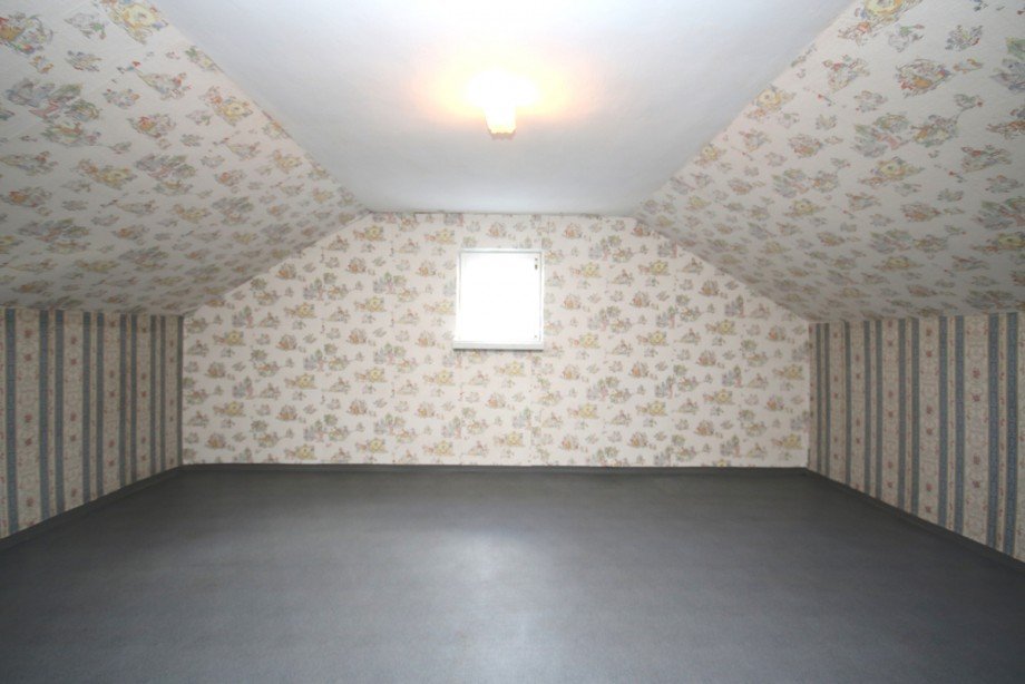 Dachzimmer Doppelhaush�lfte Mauerstetten