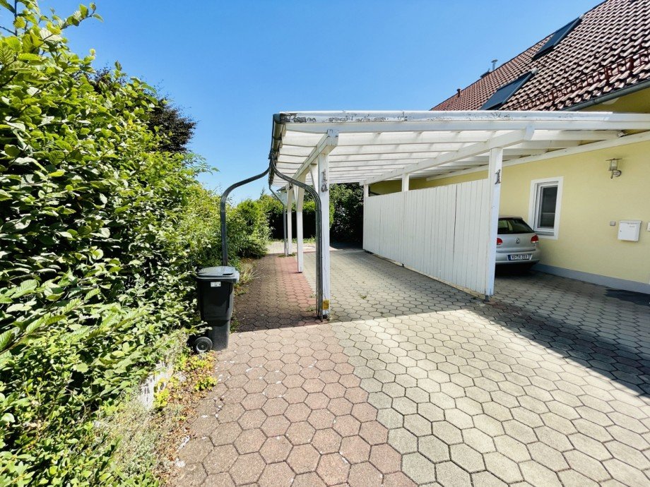 Zufahrt Doppelhaush�lfte Kaufbeuren
