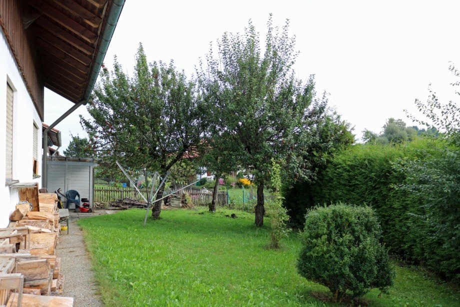 Garten Ost Zweifamilienhaus Osterzell
