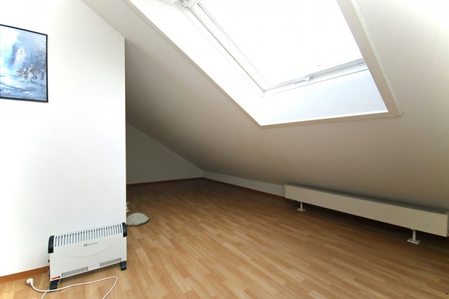 Zimmer 2 Dachgeschoss Reiheneckhaus Kaufbeuren