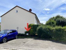 PKW-Stellplatz Reihenmittelhaus mit PKW-Stellplatz in Zentrumsn�he.