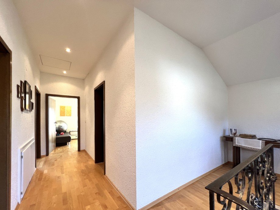 Flur DG Einfamilienhaus Mauerstetten