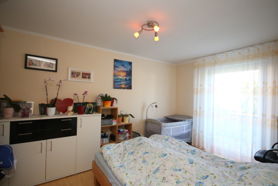 Schlafzimmer Etagenwohnung Buchloe
