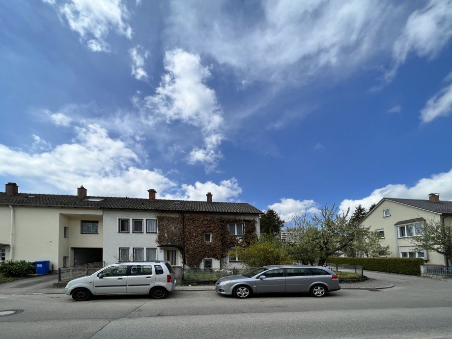 Eingangsseite Reiheneckhaus Kaufbeuren