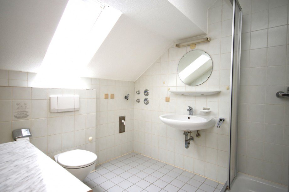 Bad/WC Dachgeschosswohnung Irsee