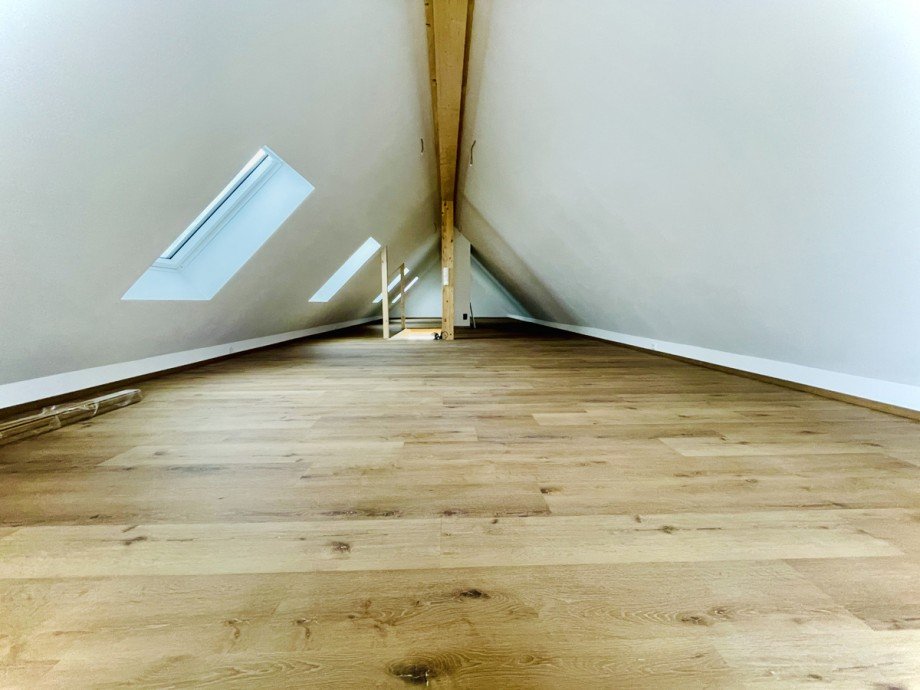 Dachgeschoss Doppelhaush�lfte Mauerstetten