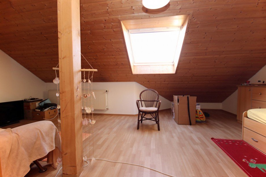 Zimmer 1 Dachgeschoss Reiheneckhaus Kaufbeuren