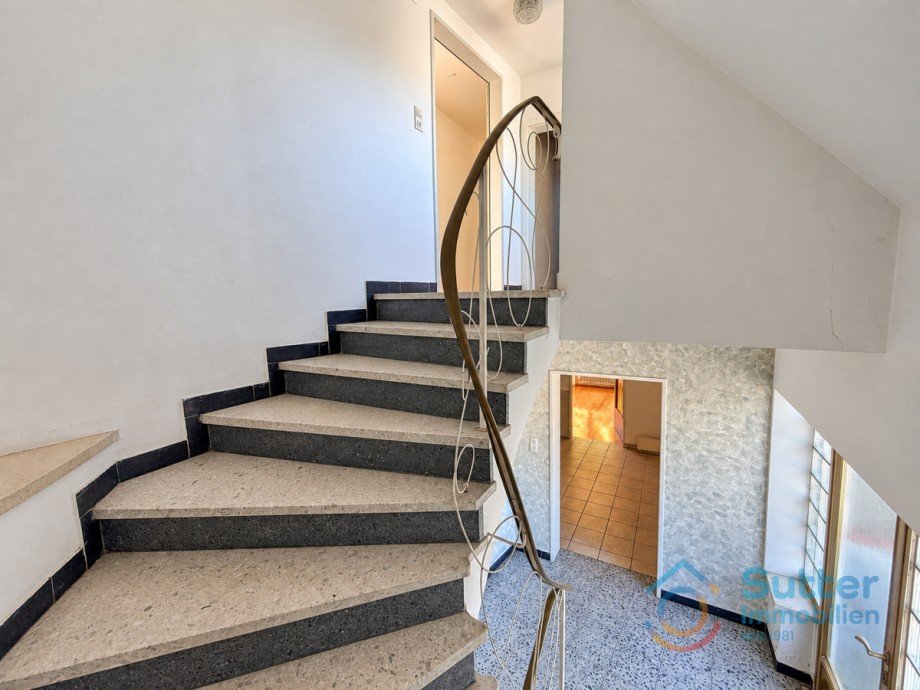 Aufgang 1OGlinks Haus Kaufbeuren