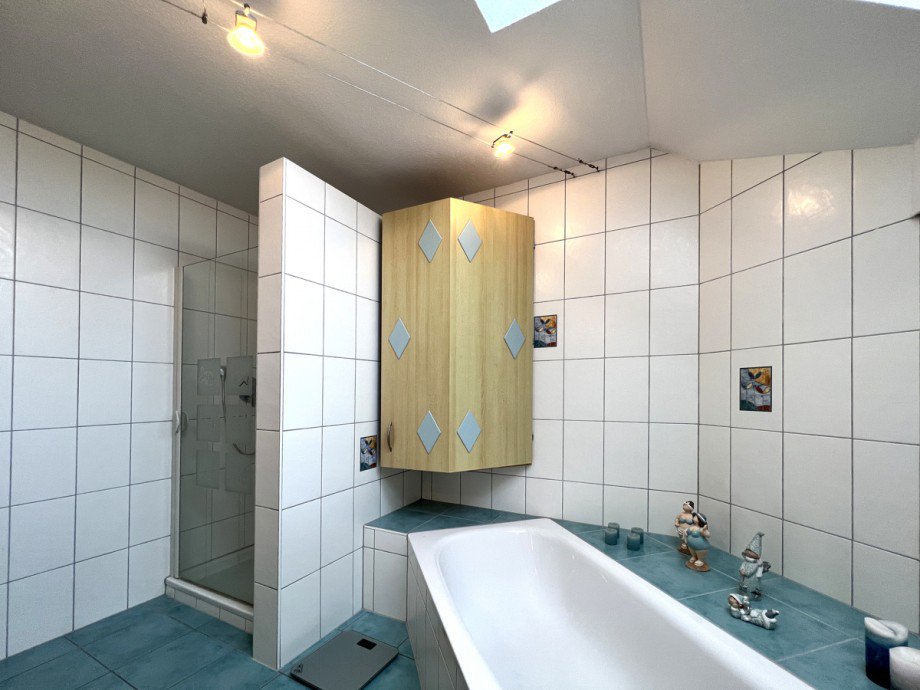 Bad/WC/Dusche Doppelhaush�lfte Pforzen