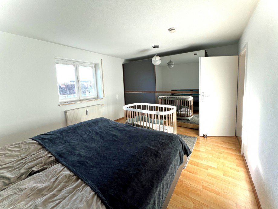 Schlafzimmer1 Etagenwohnung Kaufbeuren