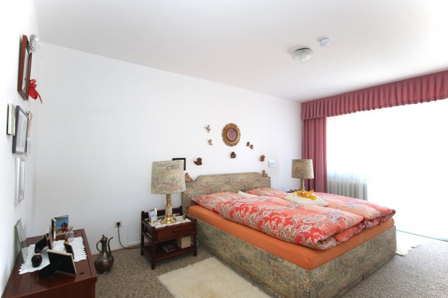 Schlafzimmer Doppelhaush�lfte Kaufbeuren