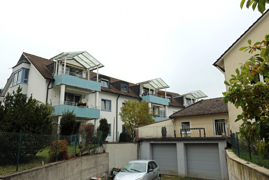 Blick auf Balkon Dachgeschosswohnung Kaufbeuren