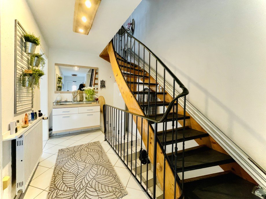 Flur Erdgeschoss Reihenmittelhaus Kaufbeuren