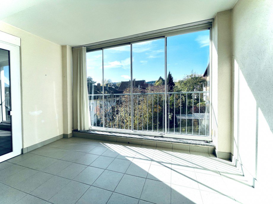 Balkon mit Schiebe-Glasfront Etagenwohnung Kaufbeuren