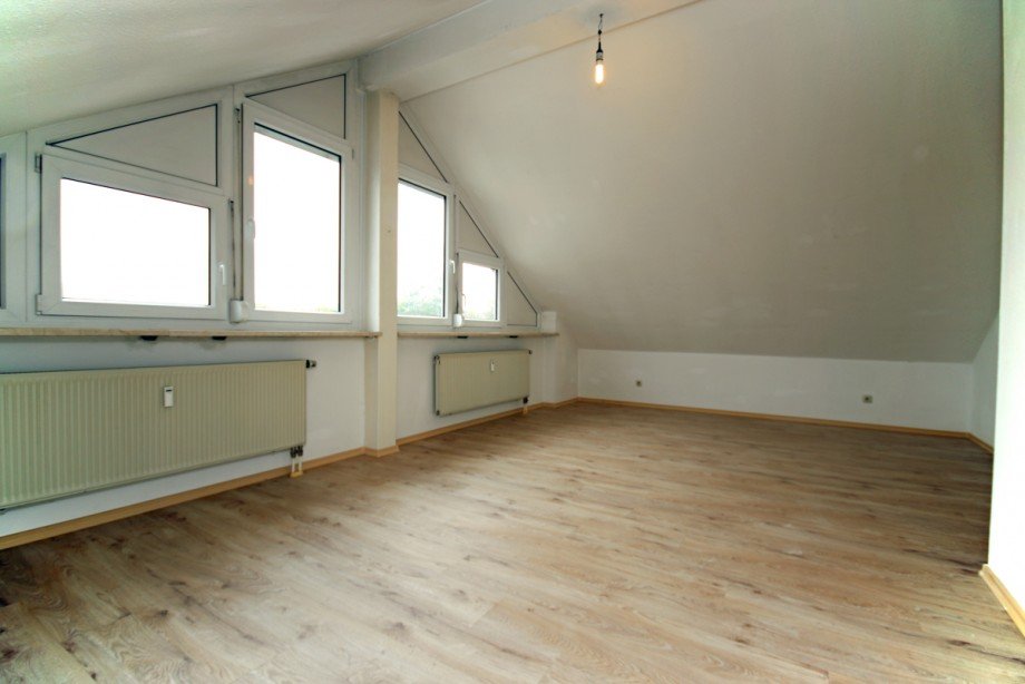 Schlafzimmer Dachgeschosswohnung Kaufbeuren