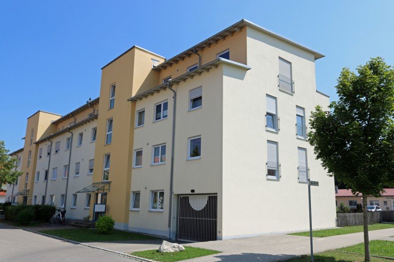 Nord West Kaufbeuren - Kaufbeuren Etagenwohnung Neuwertige 3 Zimmerwohnung mit S�dbalkon, Tiefgarage und Lift