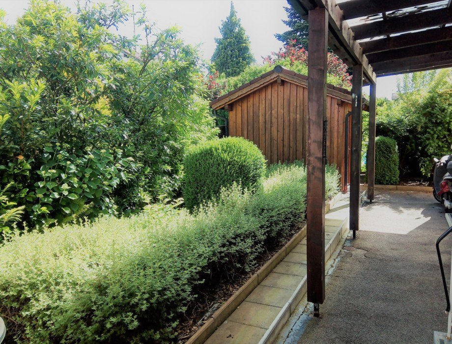 Garten-Nordseite Doppelhaush�lfte Marktoberdorf