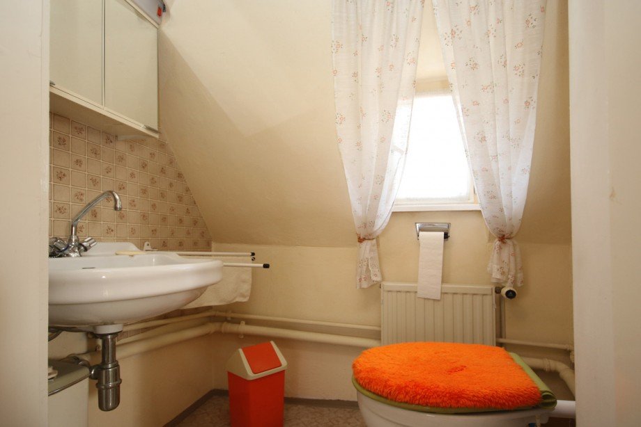 WC Doppelhaush�lfte Kaufbeuren