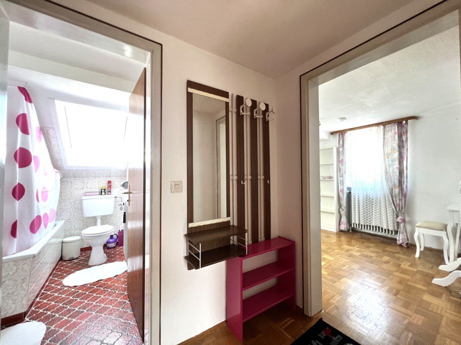 Flur 1 Zimmer Mehrfamilienhaus Kaufbeuren