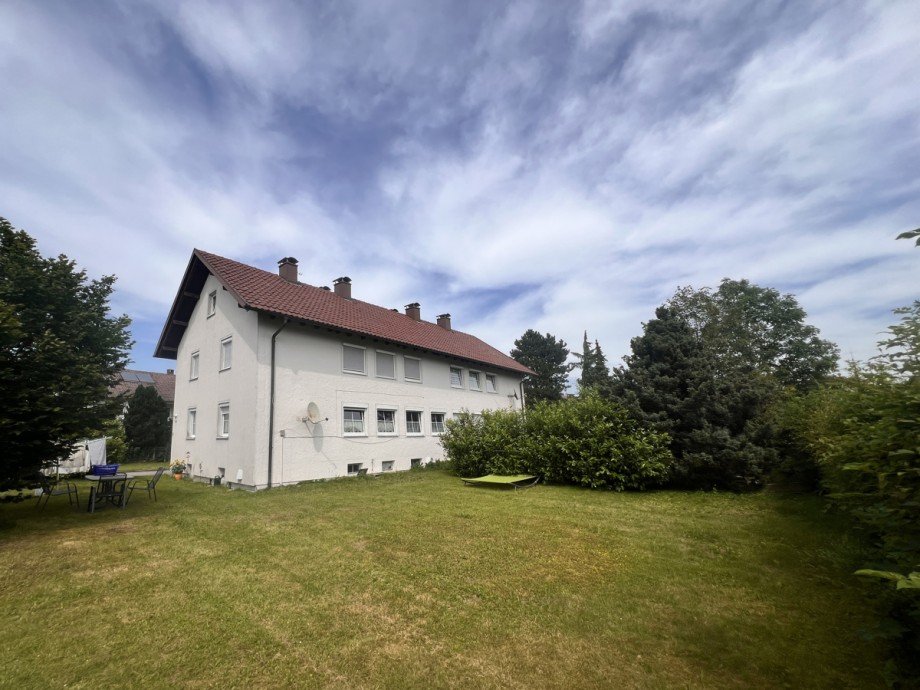 S�dansicht Mehrfamilienhaus Rieden