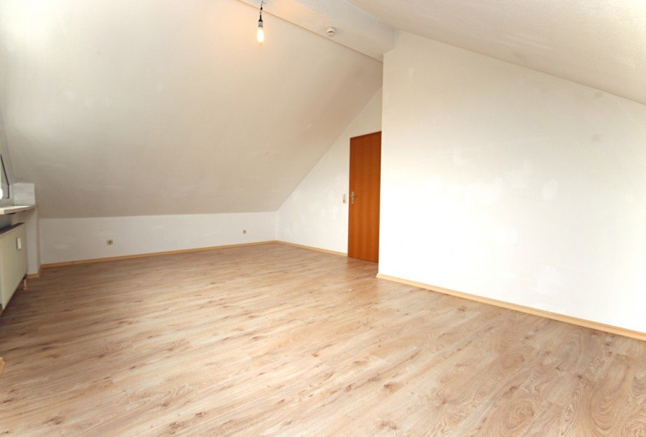 Schlafzimmer Dachgeschosswohnung Kaufbeuren
