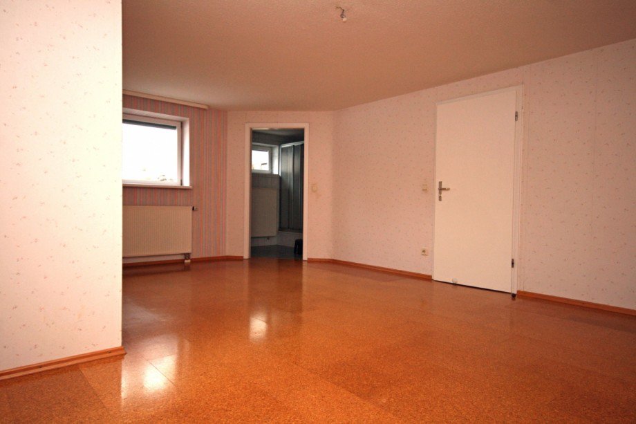 Zimmer Keller Doppelhaush�lfte Germaringen