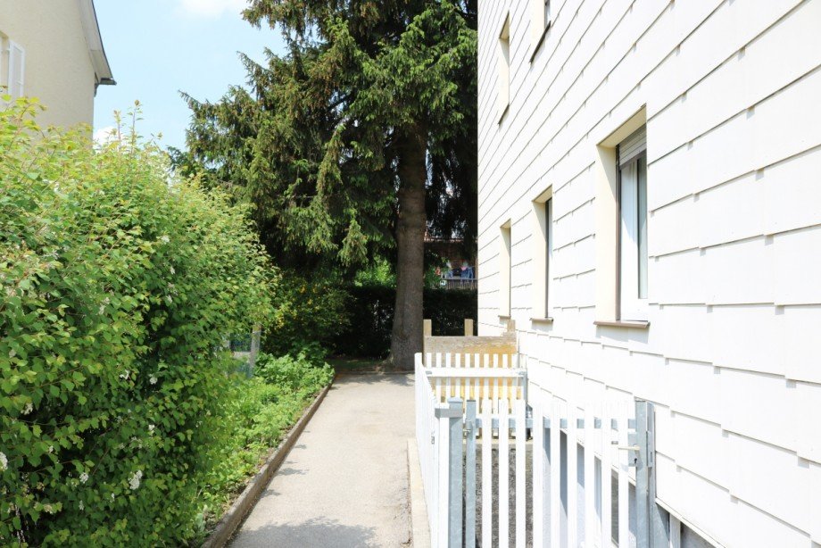 Zugang Mehrfamilienhaus Kaufbeuren