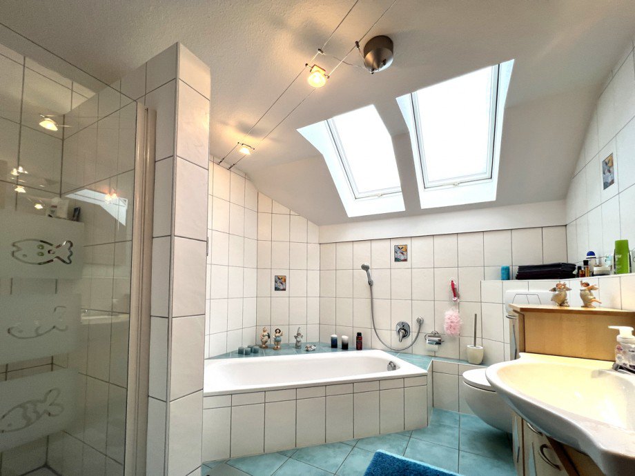 Bad/WC/Dusche Doppelhaush�lfte Pforzen