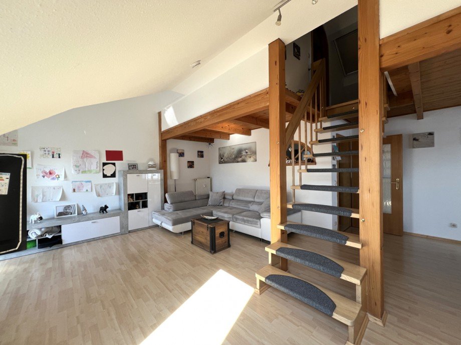 Treppe Galeriezimmer Dachgeschosswohnung Kaufbeuren