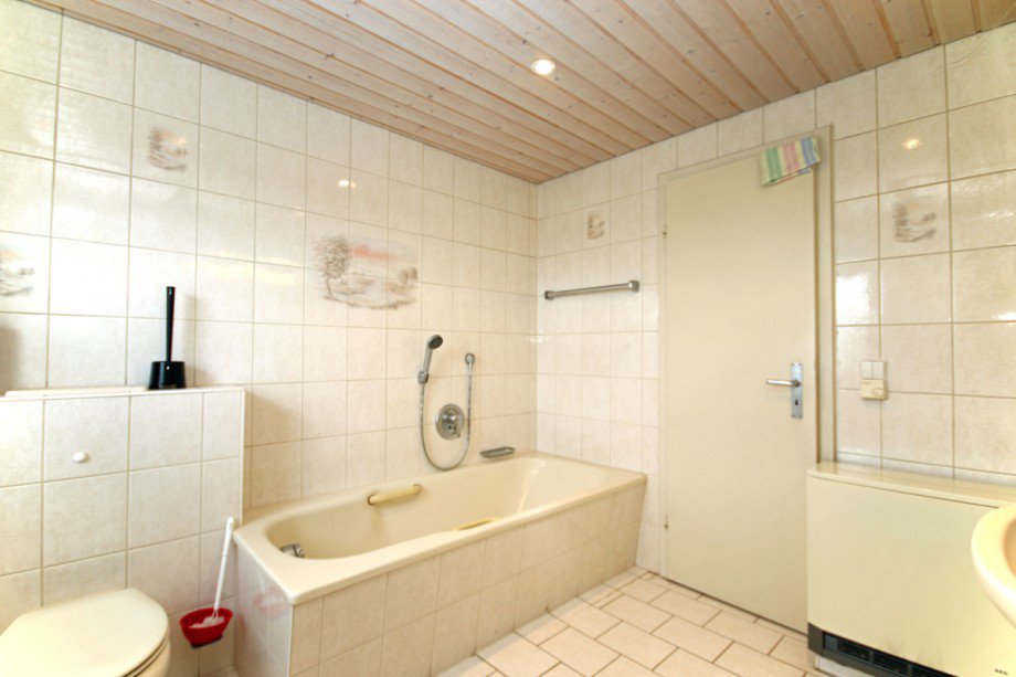 Bad OG Einfamilienhaus Bidingen